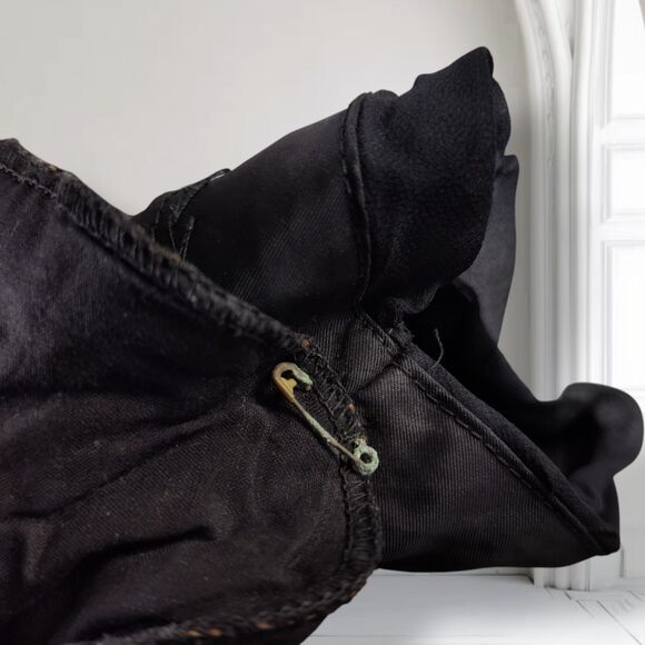 Vintage 50s Silk Midi Cocktail Dress Size 4 Black Ruched Empire Waist Bombshell - Picture 16 of 16